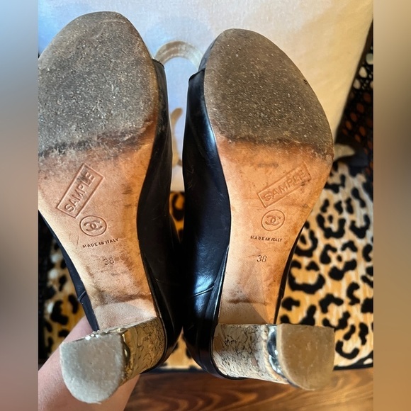 CHANEL OpenToe Black Leather Ankle Boots Mark Chain Cork Heel CC Size 38 - Picture 7 of 8